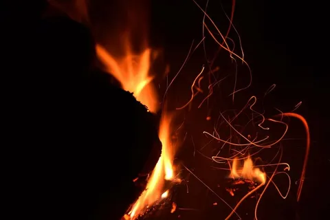 余烬,火,火焰,热,燃烧,热-温度,火-自然现象,自然 余烬,火,火焰,热,燃烧,热-温度,火-自然现象,自然