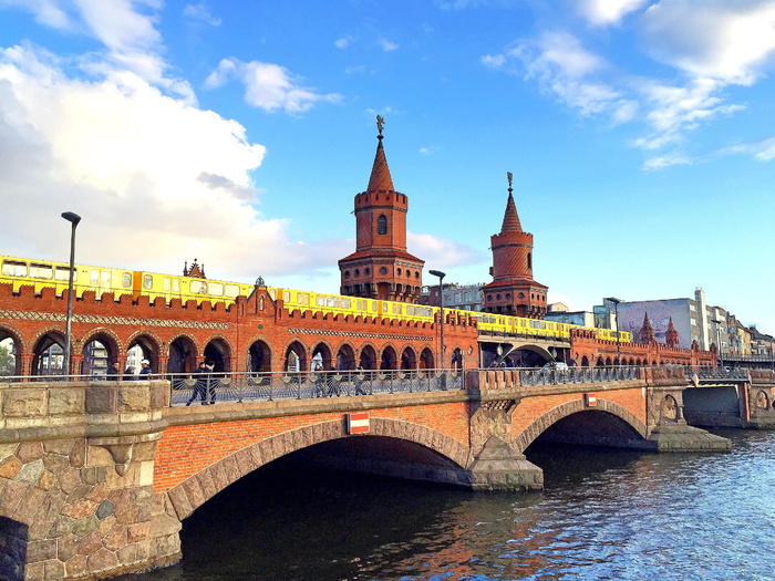 柏林，Oberbaumbrücke，桥梁，狂欢，建筑，桥梁-人造结构，河流，著名的地方