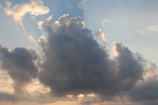 云，太阳，阳光，雷雨，天空，大气，云的形状，光