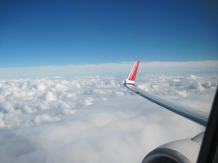 从飞机、天空、云层、户外、风景、宁静、平流层、高空观看