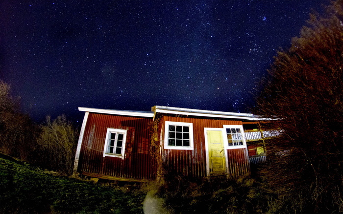 建筑、房屋、结构、黑暗、夜晚、天空、星星、树木