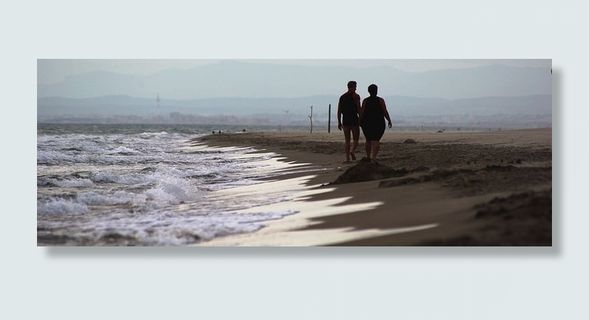 海滩、傍晚、夏天、八月、花园、沙滩、大海、海浪