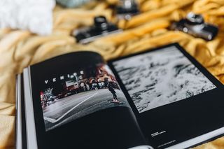 Instagram Book和老式相机上的生活