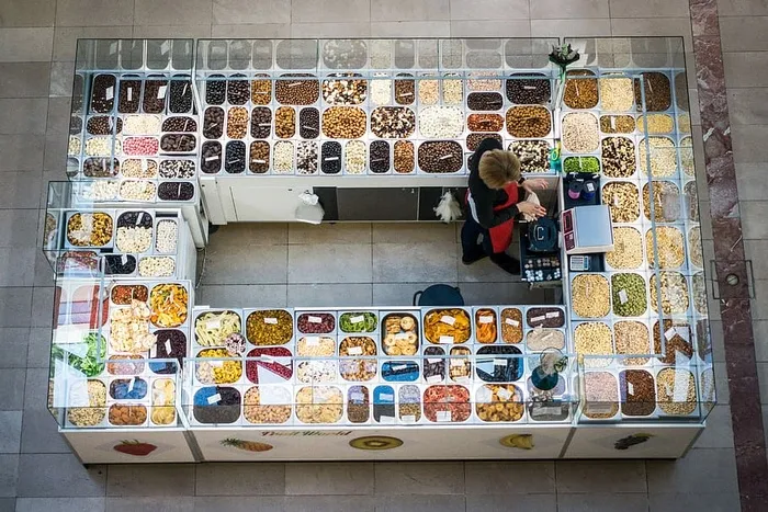 坚果和干果商场小摊