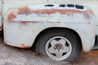 汽车，车辆，脏的，车轮，旧的，运输方式，运输，陆地车辆