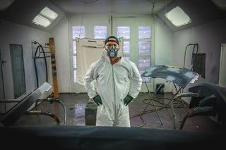 人，人，手，灯，成人，汽车，基地，身体