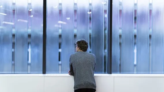 人，人，建筑，模糊，成人，玻璃制品，室内，室内