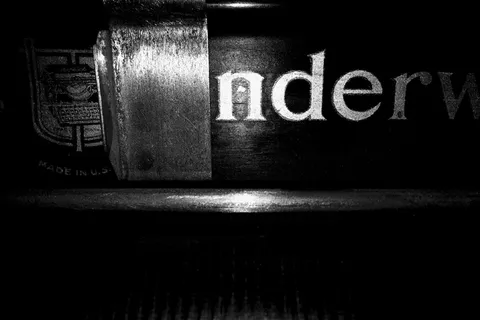 打字机、复古、时髦、复古、信件、纸张、打字机、机器