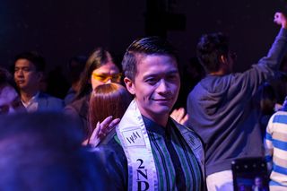 人，人，太阳镜，配件，配件，酒吧，酒吧柜台，俱乐部