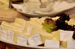 奶酪，软奶酪，布里干酪，特伦蒂诺，冬季，秋季，食品和饮料，食品