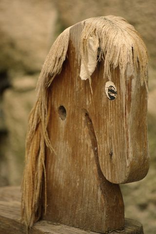 木材，跳蚤市场，旧，旧，历史，古董商，儿童，关注前景