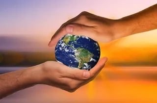 手，地球，世界，天空，人类的手，地球-人造物体，行星-空间，手