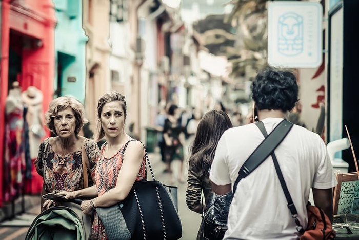 皮肤，人，人，行人，配件，配件，手提包，包