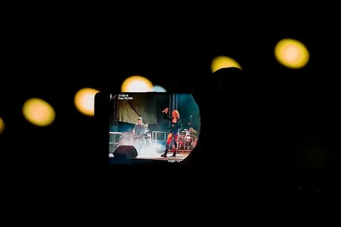 舞台、人、人、室内、室内设计、音乐会、人群、照明