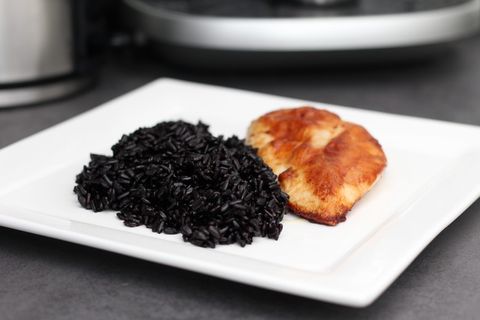 食物，餐食，盘子，健康，美味，黑米，大米，鸡肉