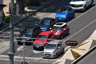 车辆、红绿灯、大道、改造、停车、交通、运输方式、机动车