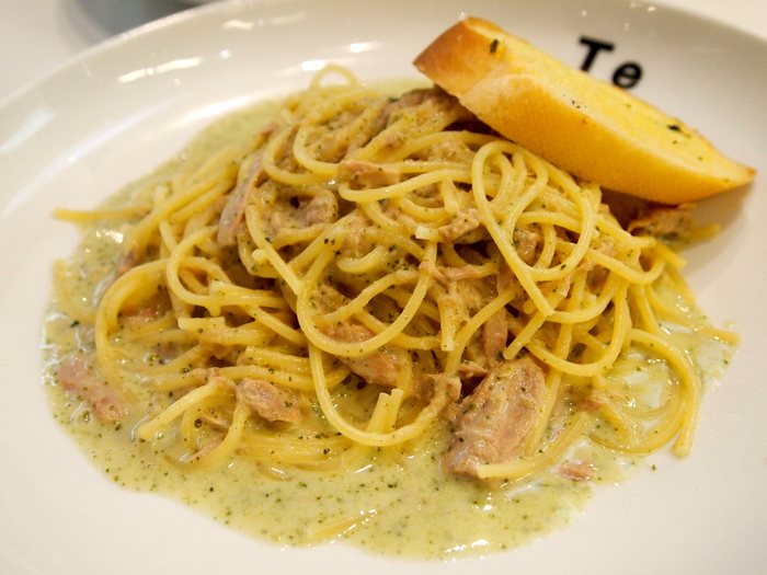 意大利面，香港，奶油意大利面，食品，餐饮，意大利食品，食品和饮料，即食