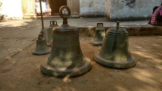 活动，人物，魔术，无人，白天，特写，户外，金属