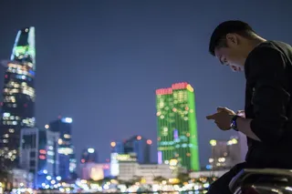 胡志明市，西贡，夜晚，建筑，波浪，旅游，街道，越南