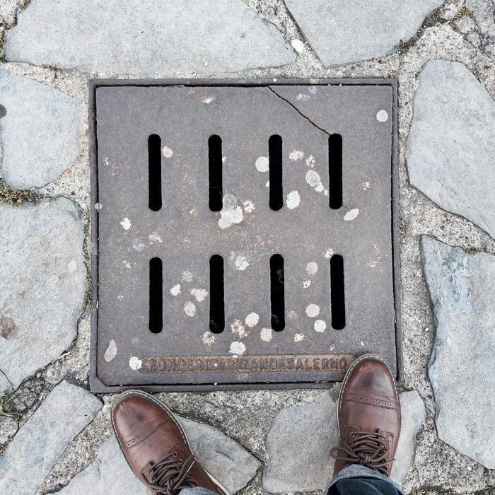 意大利，lerici，castello di lerici，low section，人腿，鞋子，个人视角，一个人