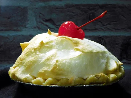柠檬派，甜点，蛋糕，樱桃，派，蛋糕，甜食，蛋白酥皮