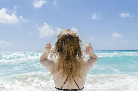 海滩，女性，海洋，海洋，天空，夏天，水，女性