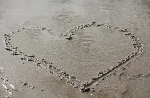 心,画,沙,画,爱,心形,土地,海滩 心,画,沙,画,爱,心形,土地,海滩