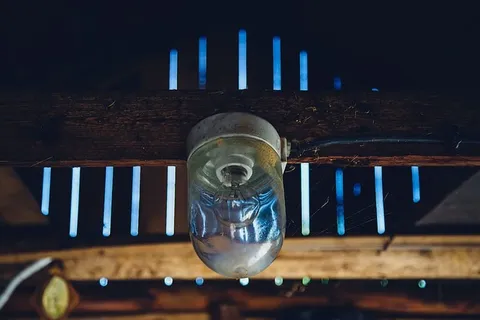 木材、灯具、灯泡、食品和饮料、饮料、茶点、家用设备、无人 木材、灯具、灯泡、食品和饮料、饮料、茶点、家用设备、无人