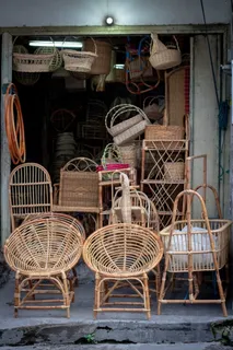 柳条家具店,无人,金属,废弃,室内,过时,缺席,椅子 柳条家具店,无人,金属,废弃,室内,过时,缺席,椅子