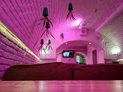 乌克兰，chernivtsi，ivana franka st，家具，室内，粉色，沙发，紫色