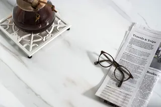早茶和报纸