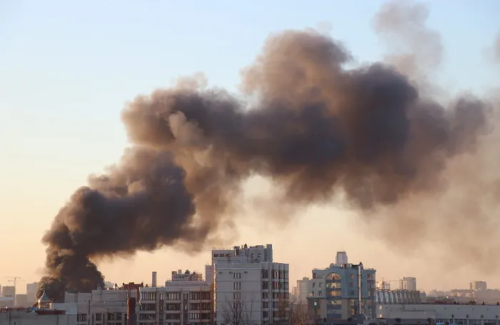 城市、火灾、烟雾、建筑、破坏、灾难、天空、爆炸
