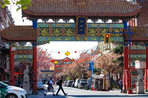 加拿大，维多利亚，维多利亚唐人街护理中心，户外，人，最老，背景，红色