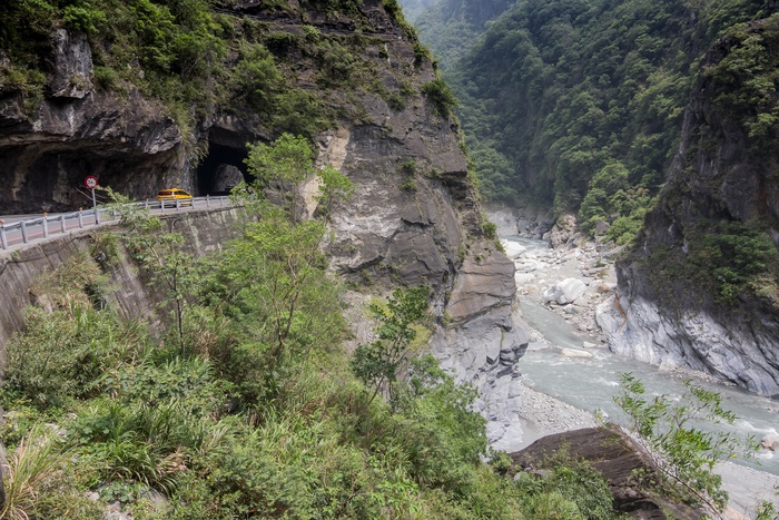 *、太鲁阁、山脉、河流、山谷、峡谷、国家、峡谷