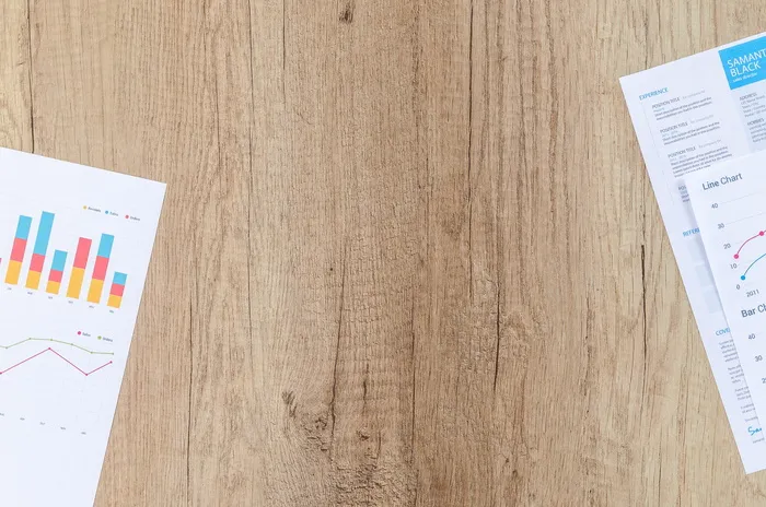 顶部、视图、棕色、木质、表面、两张、打印纸、图表