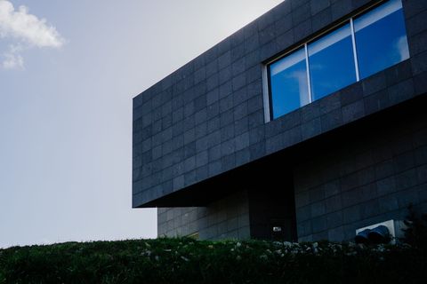 建筑、办公楼、建筑、混凝土、窗户、办公室、景观、城市景观