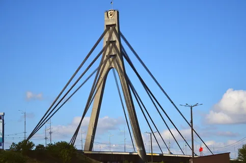 乌克兰、基辅、莫斯科大桥、桥梁、建筑、天空、建筑结构、蓝色 乌克兰、基辅、莫斯科大桥、桥梁、建筑、天空、建筑结构、蓝色