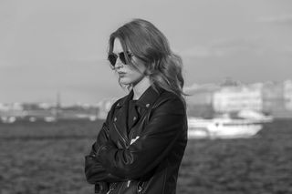 女孩，年轻，美女，俄罗斯，基拉尼，水，一个人，关注前景