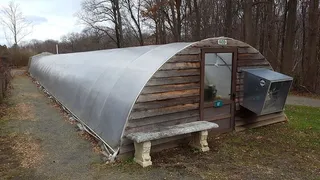 在新泽西州的深切割花园里的温室。