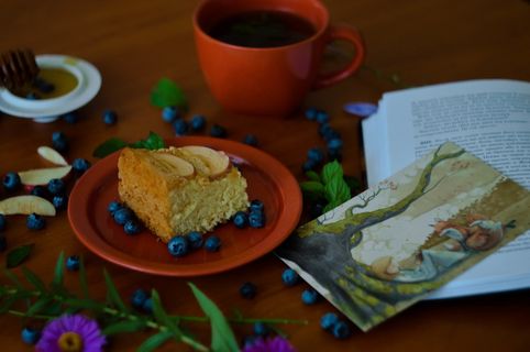 切片，蛋糕，周围，蓝色，浆果，已端上，盘子，圆形