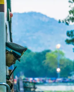 帽子,人,军官,人,军人,军装,服装 帽子,人,军官,人,军人,军装,服装