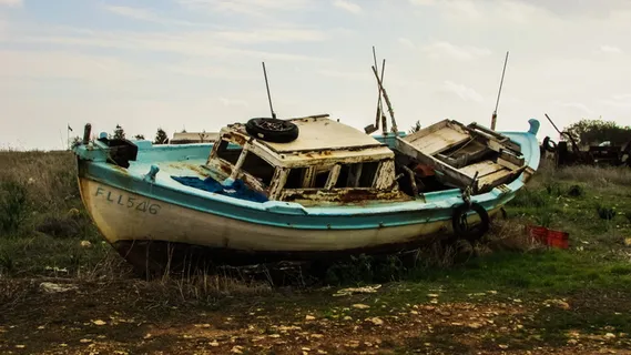 船只、退役、退伍、失事、生锈、陈旧、老化、航海船只