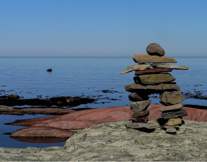 stock stone，calm，body，water，inukshuk，stones，roche，river