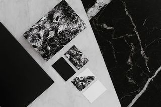 黑白模型商业品牌模板