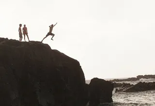 无标题，剪影，照片，人物，站立，岩石，近，身体