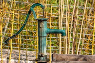 水泵，水泵，手动泵，水，喷泉，花园泵，旋塞泵，古董