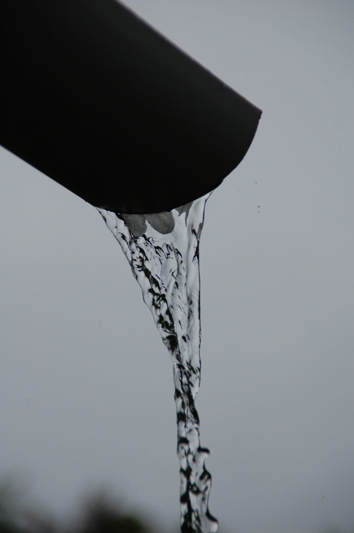 水，浇注，黑色，表面，排水沟，管道，雨，水，流量