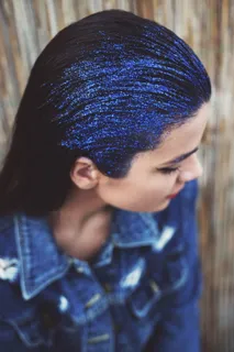 闪光, 蓝色的头发, 长长的头发, 时尚, 肖像, 眼线, 化妆, 发型