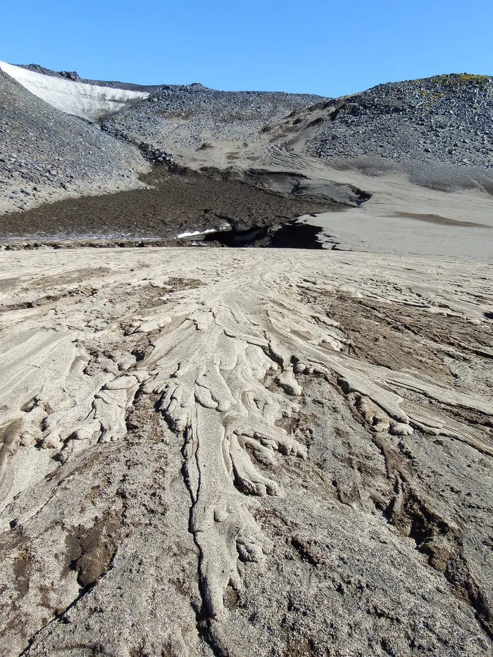 图案、沙子、污迹、小溪、山脉、雪的融化、纹理、那不勒斯