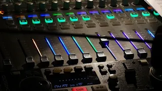 dj、音乐、声音、灯光、控制、桌面混音、混音器、技术